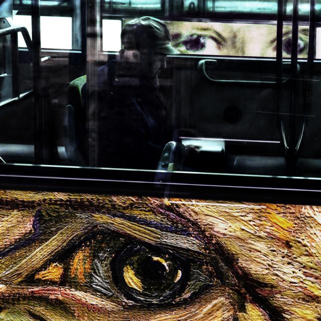 2 yeux bus Paris nov 2011